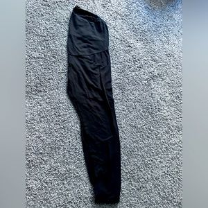 Maternity leggings bundle of 4 leggings!